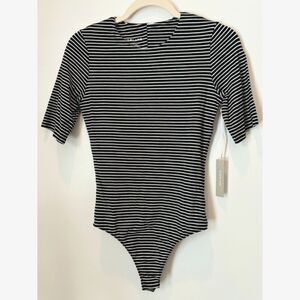 Everlane Striped Bodysuit Short Sleeves Size Small Supima Cotton.